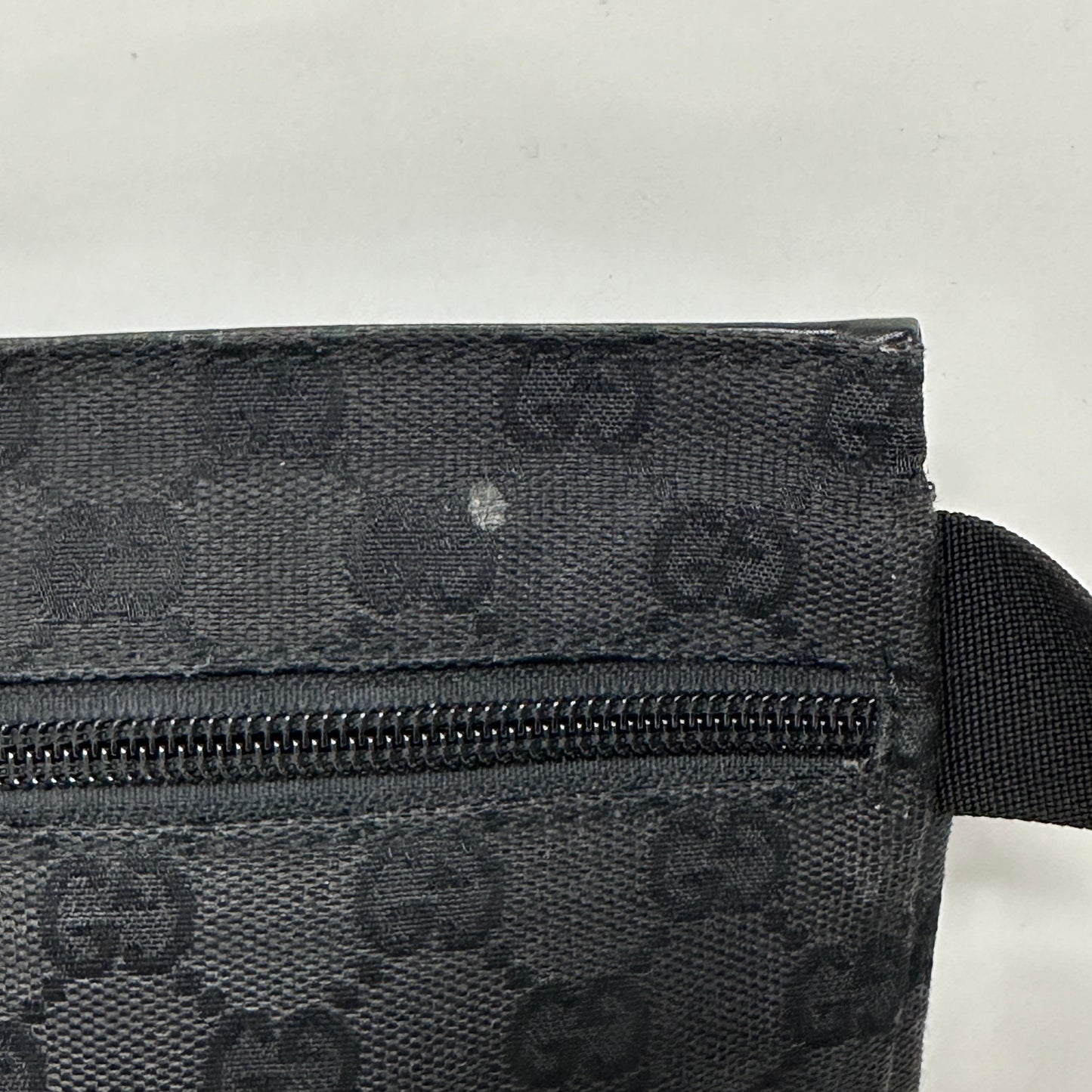 GUCCI DOUBLE BELT BAG GG CANVAS BLACK