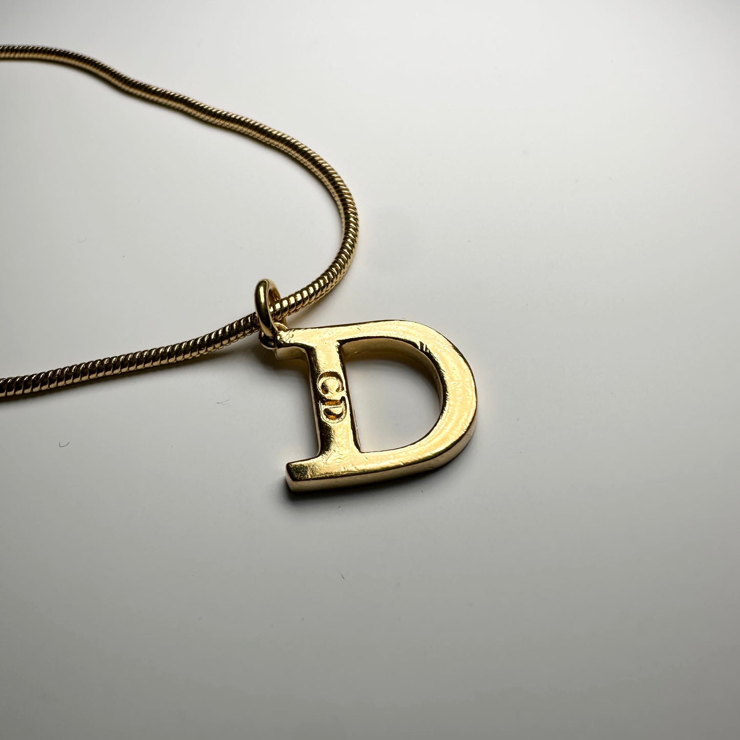 DIOR GOLD "D" BRACELET