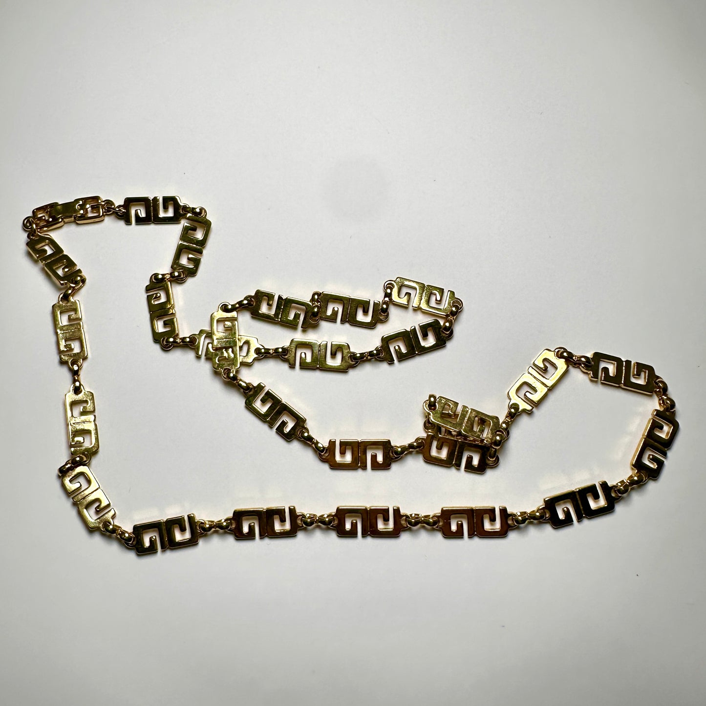 VINTAGE GIVENCHY G GOLD TONE 24" CHAIN NECKLACE