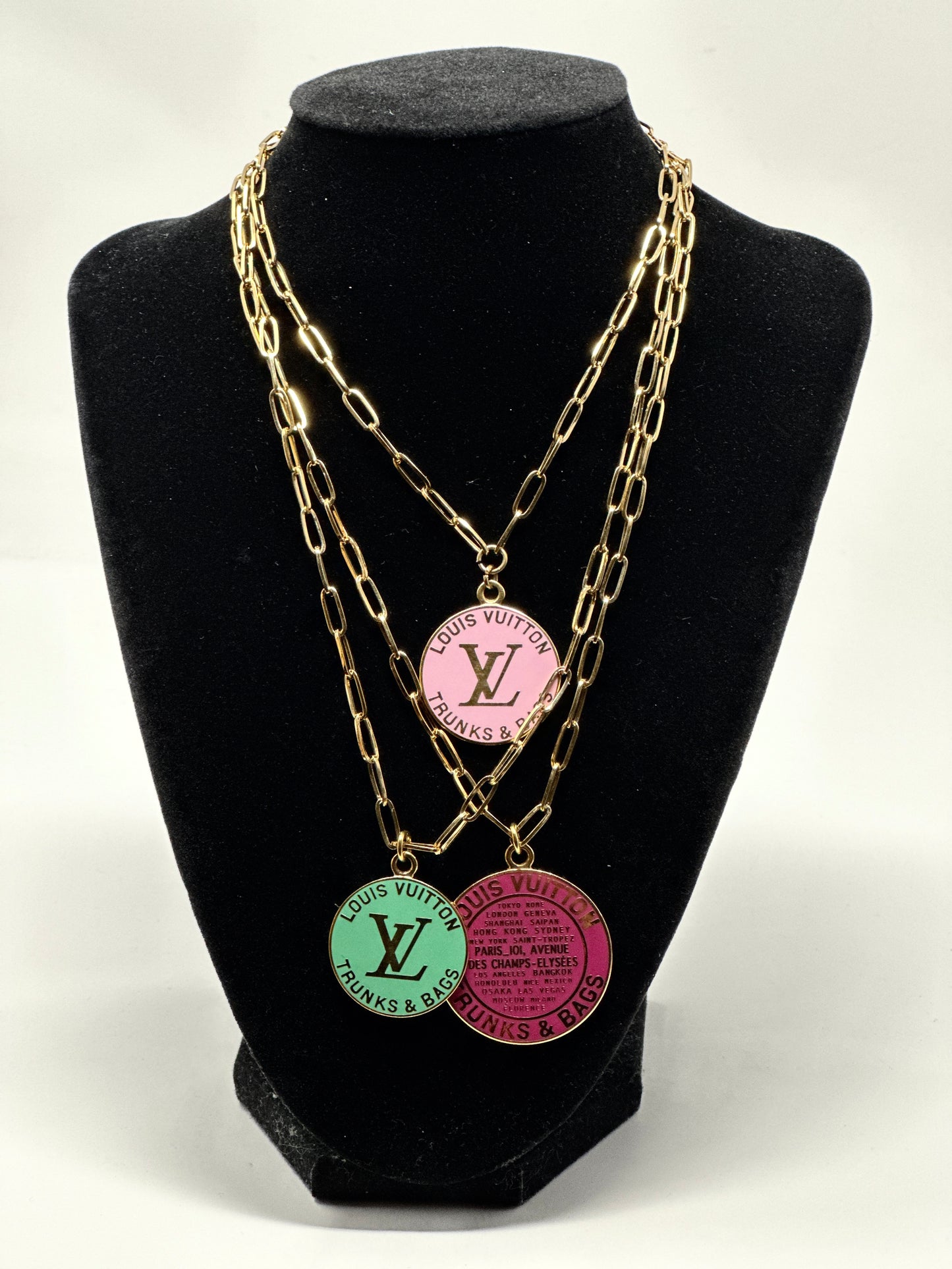 LV RE-WORKED GOLD TONE TURQUISE NECKLACE