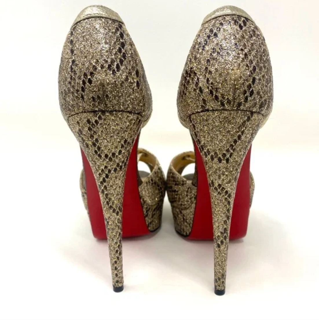 CHRISTIAN LOUBOUTIN SNAKESKIN 38