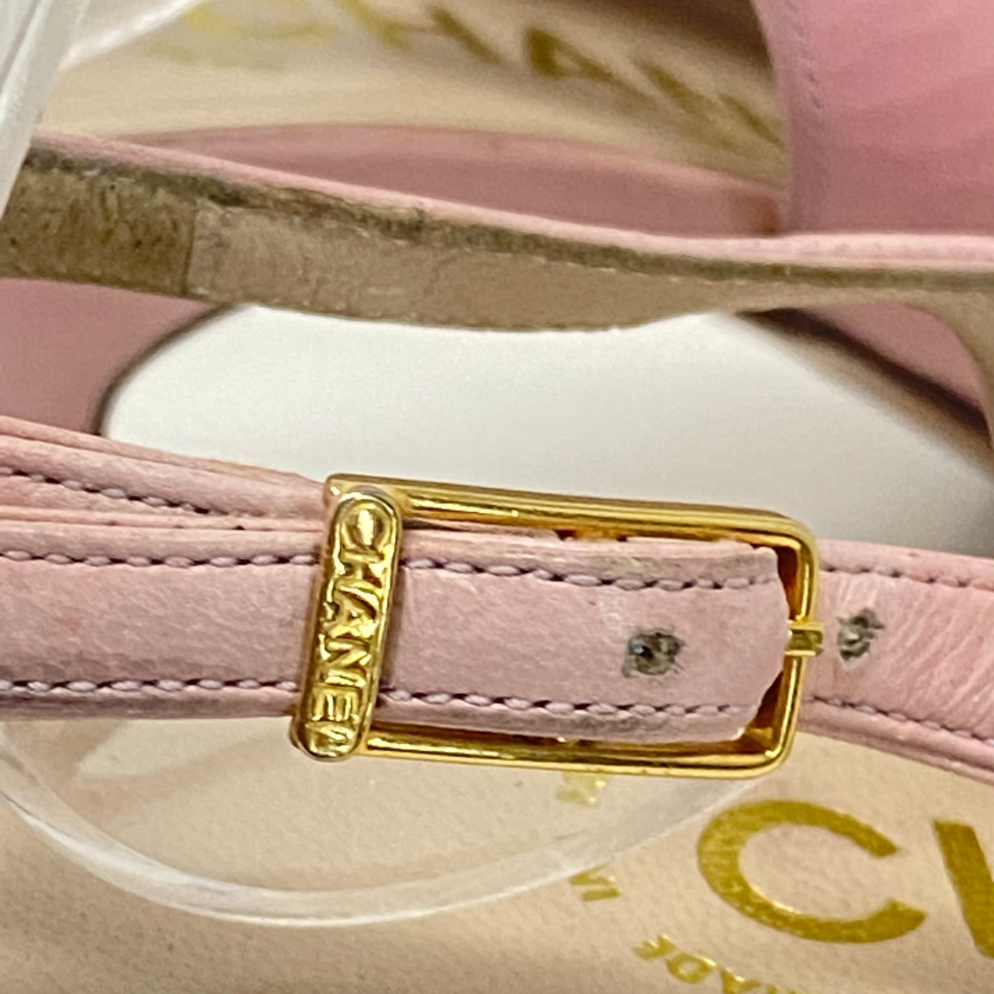 CHANEL VINTAGE PINK HEELS 35.5